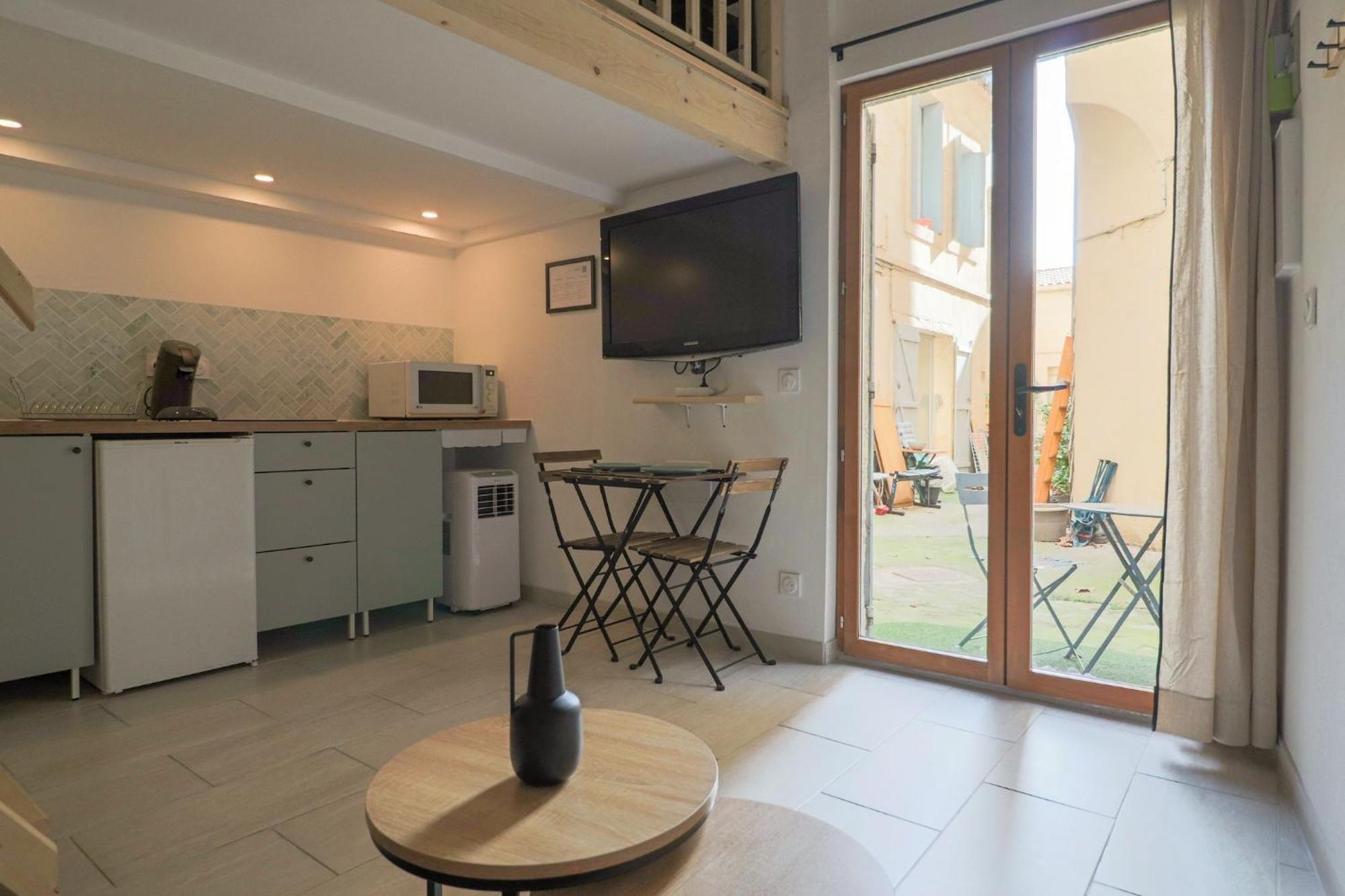 Studio Climatise Mezzanine Avec Parking Montpellier Dış mekan fotoğraf
